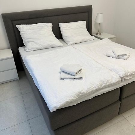 Schoene Neubauwohnung Mit Stil Білефельд Екстер'єр фото
